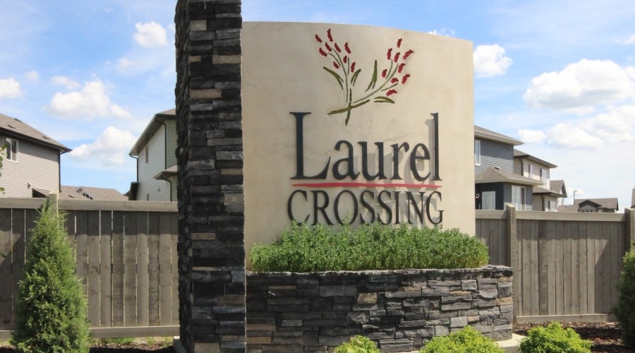 laurel-crossing-edmonton-community-focus-entrance-sign-featured-image