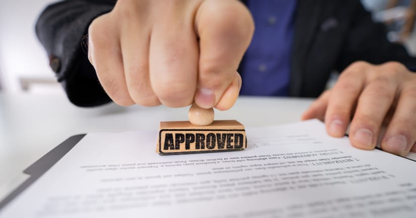 What’s the Difference Between Getting Pre-Qualified and Pre-Approved for a Mortgage? - Approved Image